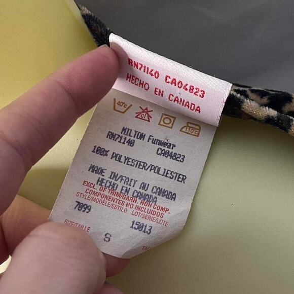 Vintage Leopard print velvet button collared v neck long sleeve top size small - Picture 6 of 7